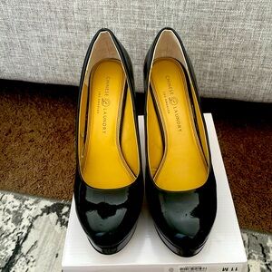Chinese Laundry black patent leather pumps